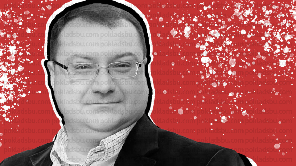 Адвокат Грабовский на бордовом фоне