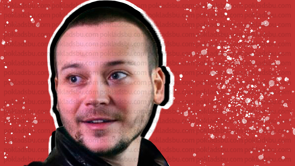 Артем Яковенко убийца-гомосексуалист смотрит право и улыбается